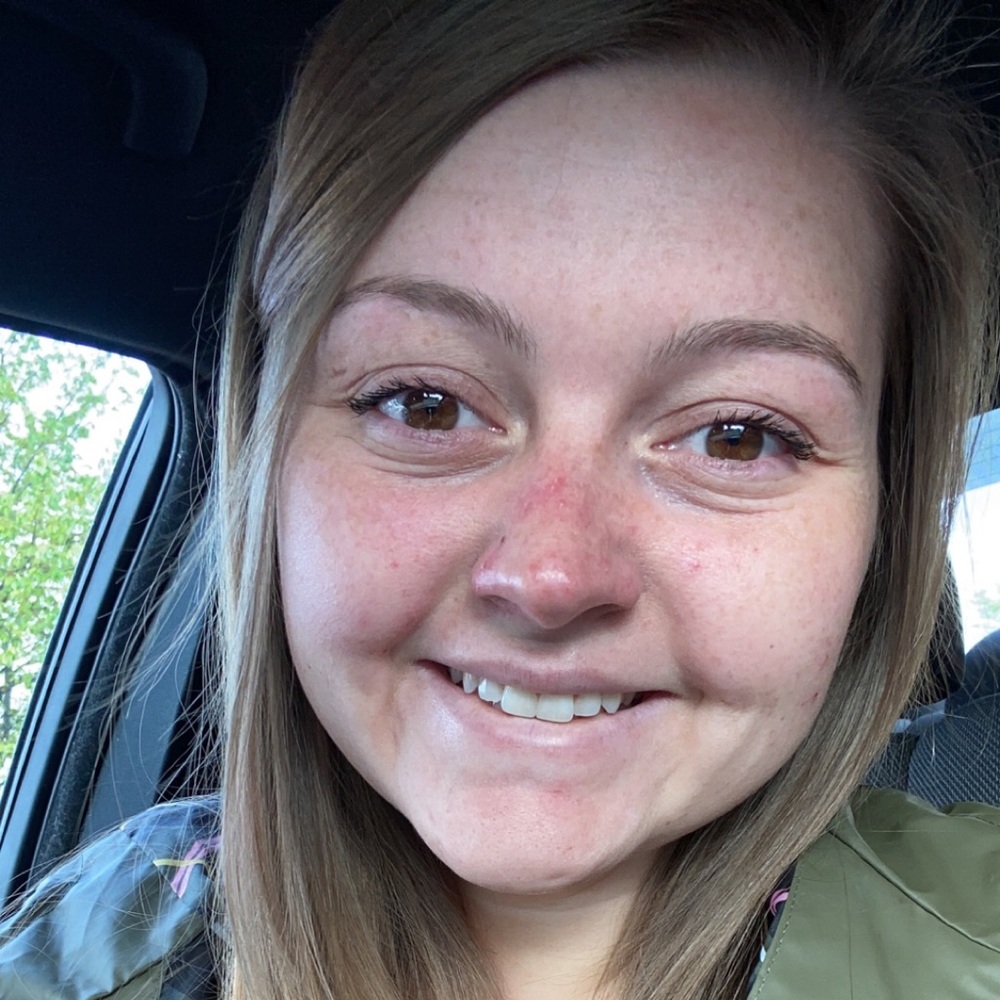 Meet your Posher, Amanda